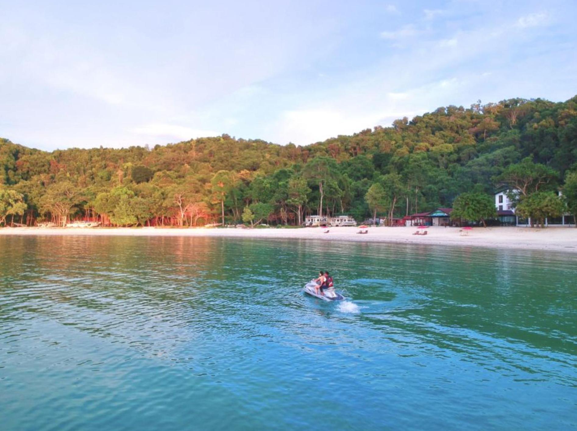 Dolphin Bay Island Resort Kota Belud Ngoại thất bức ảnh