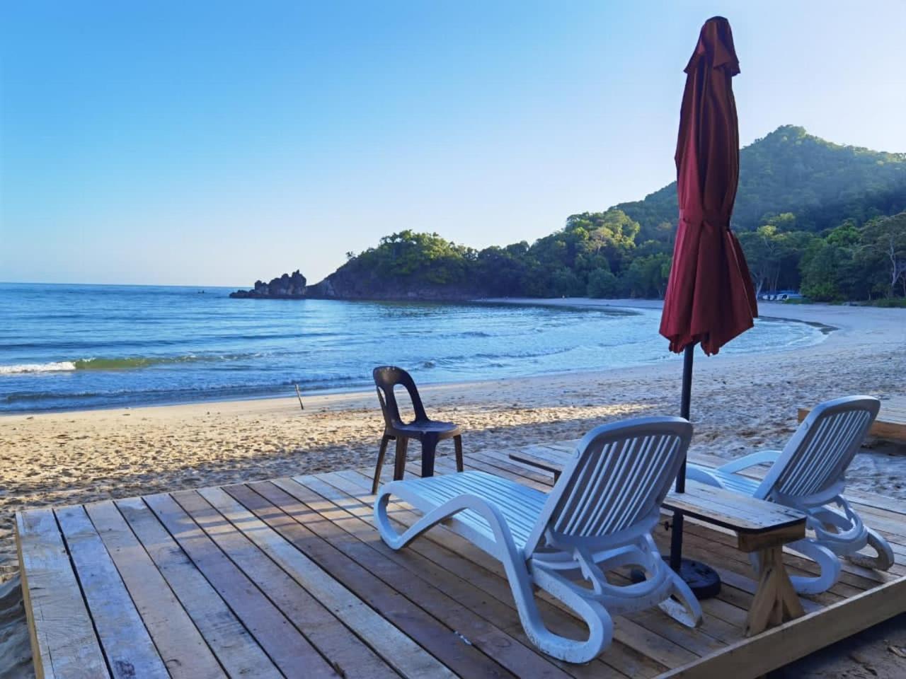 Dolphin Bay Island Resort Kota Belud Ngoại thất bức ảnh
